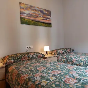 https://bonita-habitacin-a-10min-del-centro-bilbao-hizq.bilbaohotelsspain.com